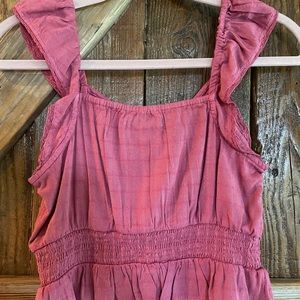 Women’s ruffled top (small)